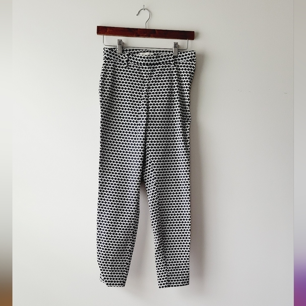 3/$25 🍓 H&M black‎ and white skinny formal pants size 4
